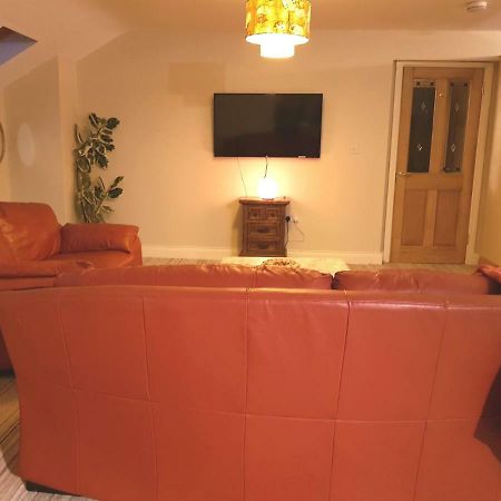קיל איירן Ethan House Holiday Suites מראה חיצוני תמונה