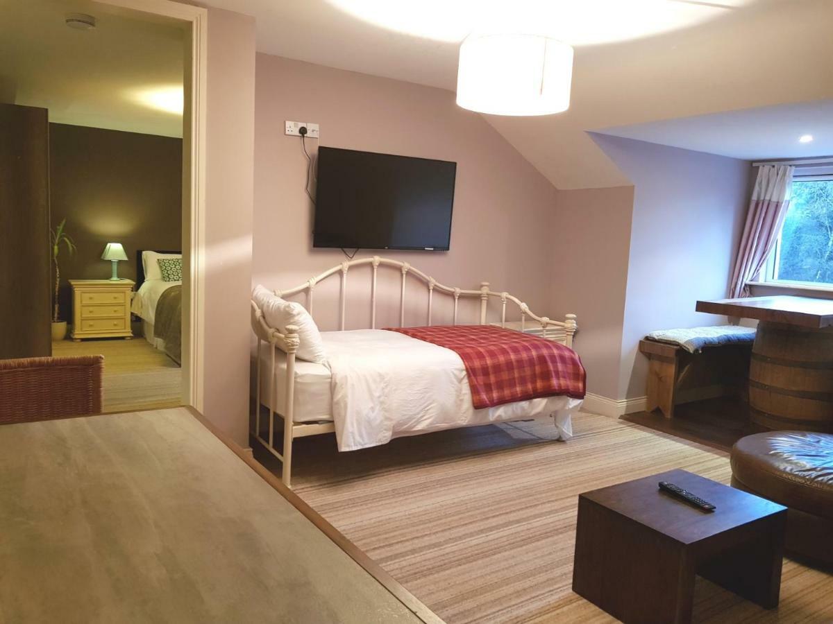 קיל איירן Ethan House Holiday Suites מראה חיצוני תמונה