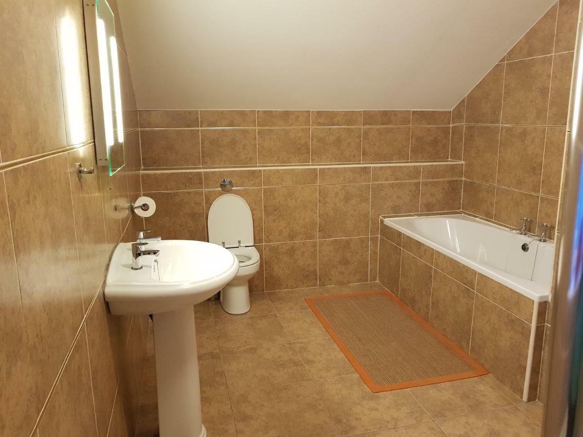 קיל איירן Ethan House Holiday Suites מראה חיצוני תמונה